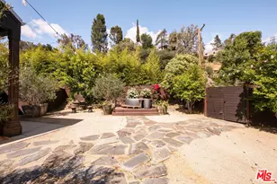 28960 Crags Dr, Agoura Hills, CA 91301 - Photo 20