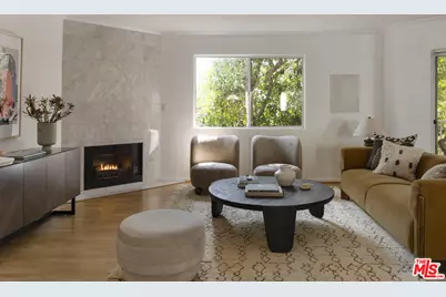 4003 Sunset Dr #8, Los Angeles, CA 90027 - Photo 2