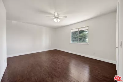 7901 Babcock Ave, North Hollywood, CA 91605 - Photo 12