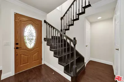 7901 Babcock Ave, North Hollywood, CA 91605 - Photo 10
