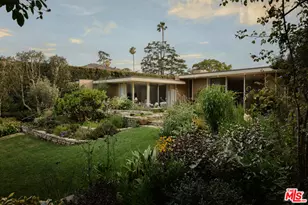 344 S Cliffwood Ave, Los Angeles, CA 90049 - Photo 24