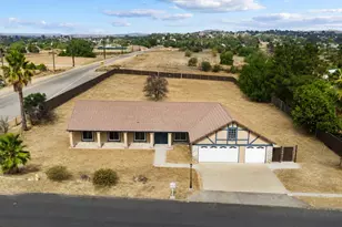 17493 Kaison Cir, Riverside, CA 92508 - Photo 16