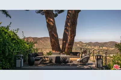 7139 Macapa Dr, Los Angeles, CA 90068 - Photo 44