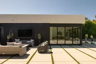 7139 Macapa Dr, Los Angeles, CA 90068 - Photo 26