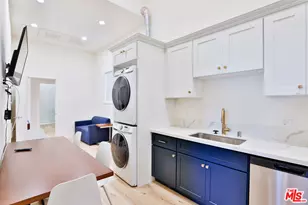 1073 Exposition Blvd, Los Angeles, CA 90007 - Photo 8