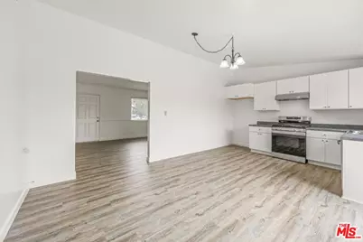 6419 N Amherst St, Moorpark, CA 93021 - Photo 8
