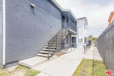 1535 E 92nd St, Los Angeles, CA 90002 - Photo 2