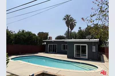 22115 Hart St, Canoga Park, CA 91303 - Photo 26