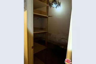 2528 Hutton Dr, Beverly Hills, CA 90210 - Photo 14