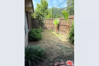 2528 Hutton Dr, Beverly Hills, CA 90210 - Photo 2