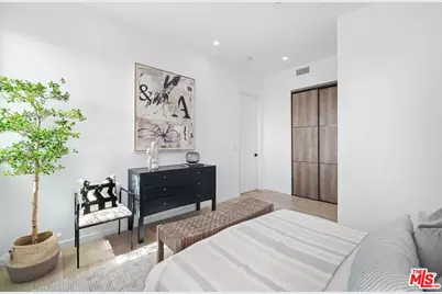 1349 N Gardner St, Los Angeles, CA 90046 - Photo 22