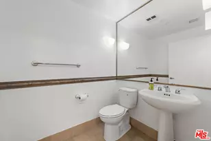 13600 Marina Pointe Dr, Marina del Rey, CA 90292 - Photo 26