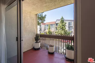 6050 Canterbury Dr #E214, Culver City, CA 90230 - Photo 6