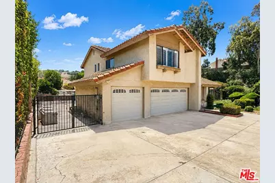 110 Horseshoe Cir, West Covina, CA 91791 - Photo 4