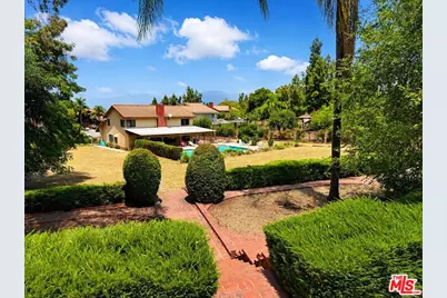 110 Horseshoe Cir, West Covina, CA 91791 - Photo 40