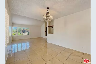 110 Horseshoe Cir, West Covina, CA 91791 - Photo 8