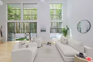 13326 Beach Ave, Marina del Rey, CA 90292 - Photo 2