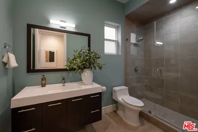 16658 Calle Brittany, Pacific Palisades, CA 90272 - Photo 24