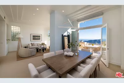 16658 Calle Brittany, Pacific Palisades, CA 90272 - Photo 4