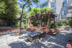 950 N Kings Rd, West Hollywood, CA 90069 - Photo 20
