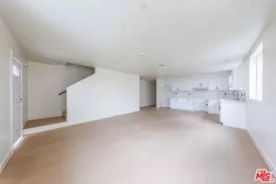 946 E 21st St, Los Angeles, CA 90011 - Photo 8