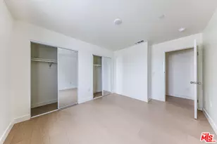 946 E 21st St, Los Angeles, CA 90011 - Photo 16