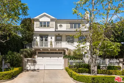 146 N Carmelina Ave, Los Angeles, CA 90049 - Photo 1