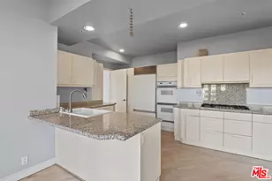10580 Wilshire Blvd, Los Angeles, CA 90024 - Photo 8