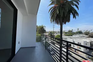 14612 Calvert St, Van Nuys, CA 91411 - Photo 2