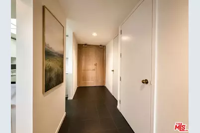 10520 Wilshire Blvd #701, Los Angeles, CA 90024 - Photo 16