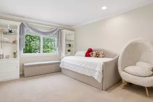 16201 Meadowcrest Rd, Sherman Oaks, CA 91403 - Photo 42