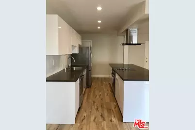 11835 Dorothy St #9, Los Angeles, CA 90049 - Photo 8
