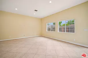 17550 Collins St, Encino, CA 91316 - Photo 6