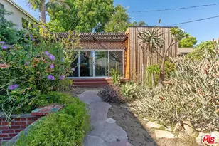 7507 Lexington Ave, West Hollywood, CA 90046 - Photo 1