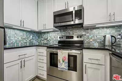 1140 E Ocean Blvd #310, Long Beach, CA 90802 - Photo 16
