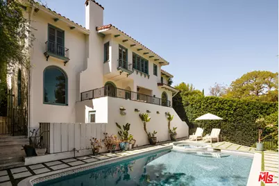2126 E Live Oak Dr, Los Angeles, CA 90068 - Photo 34