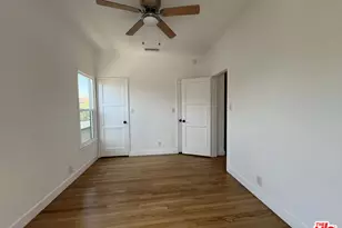 4526 St Elmo Dr, Los Angeles, CA 90019 - Photo 18