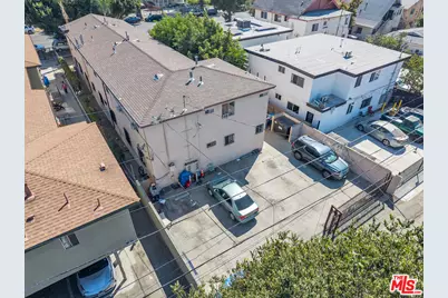 1029 E 28th St, Los Angeles, CA 90011 - Photo 12
