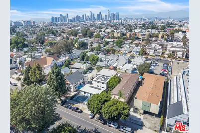 1029 E 28th St, Los Angeles, CA 90011 - Photo 10