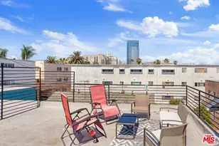 1142 E 1st St, Long Beach, CA 90802 - Photo 8