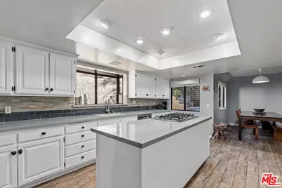 23620 Clover Trl, Calabasas, CA 91302 - Photo 12