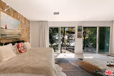 12460 Yellow Hill Rd, Malibu, CA 90265 - Photo 24