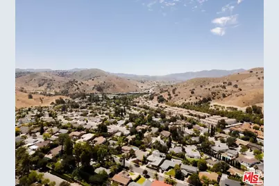 5703 Parkmor Rd, Calabasas, CA 91302 - Photo 34