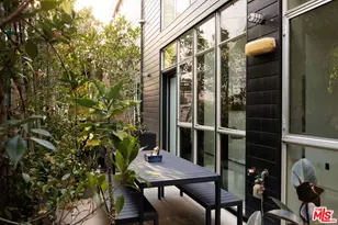 825 N Kings Rd, West Hollywood, CA 90069 - Photo 32