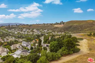 2736 Whitechapel Pl, Thousand Oaks, CA 91362 - Photo 54