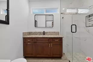 1811 N Avon St, Burbank, CA 91505 - Photo 32