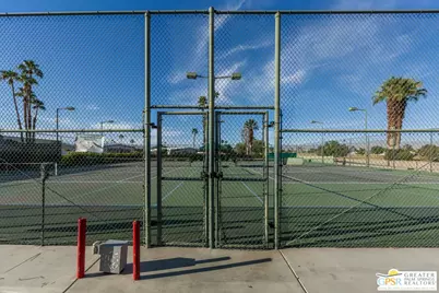 38131 Pigeon Springs Dr, Palm Desert, CA 92260 - Photo 44