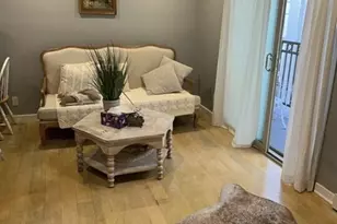 141 S Clark Dr, Los Angeles, CA 90048 - Photo 2