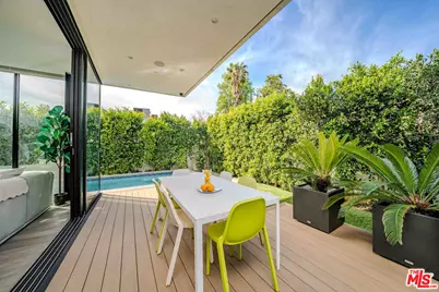 13311 W Magnolia Blvd, Sherman Oaks, CA 91423 - Photo 12