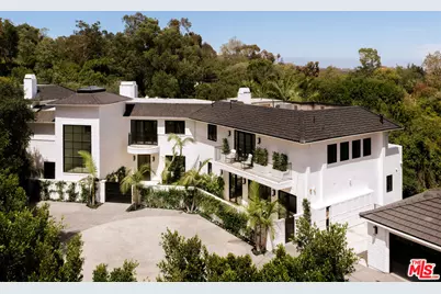 1748 Correa Way, Los Angeles, CA 90049 - Photo 4